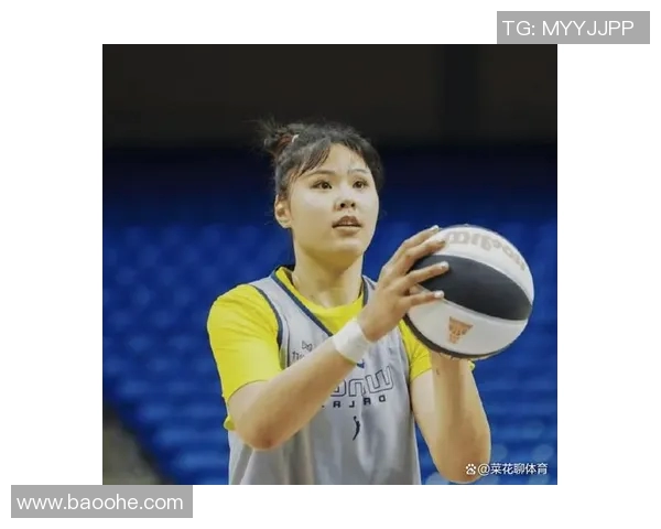 李月汝首场比赛表现出色砍下10分15篮板创WNBA生涯新高