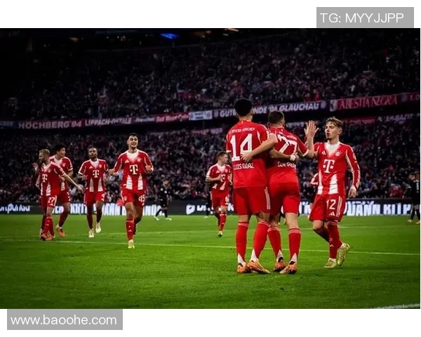 足坛最新动态：拜仁继续不败领跑曼城绝杀对手巴萨和AC米兰双双登顶